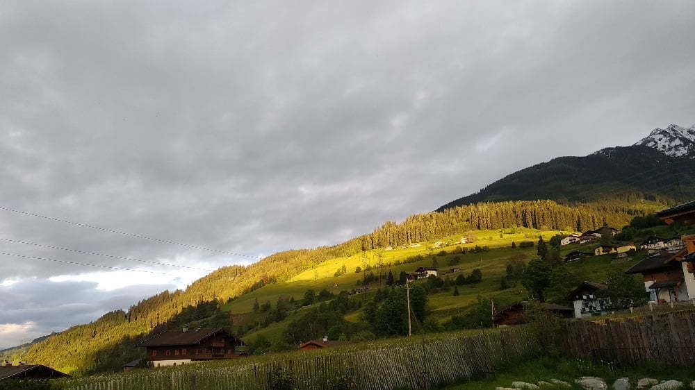 Zon op de Oostenrijkse bergen